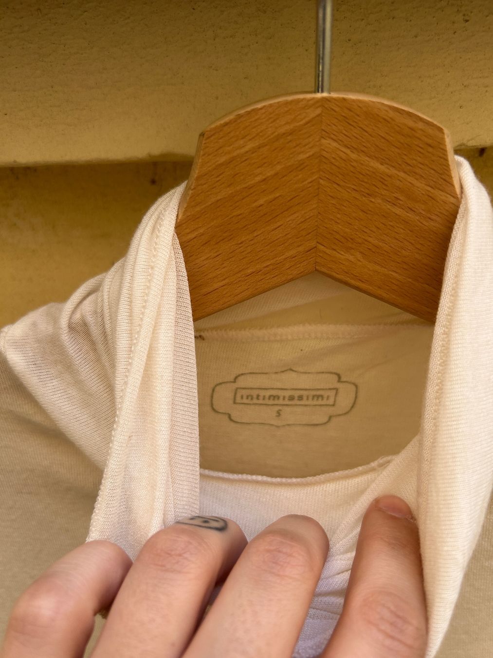 Intimissimi Tops: intimissimi cashmere turtleneck i – Gebraucht aus basel von wastedworld 2