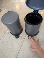Mülleimer für das Bad