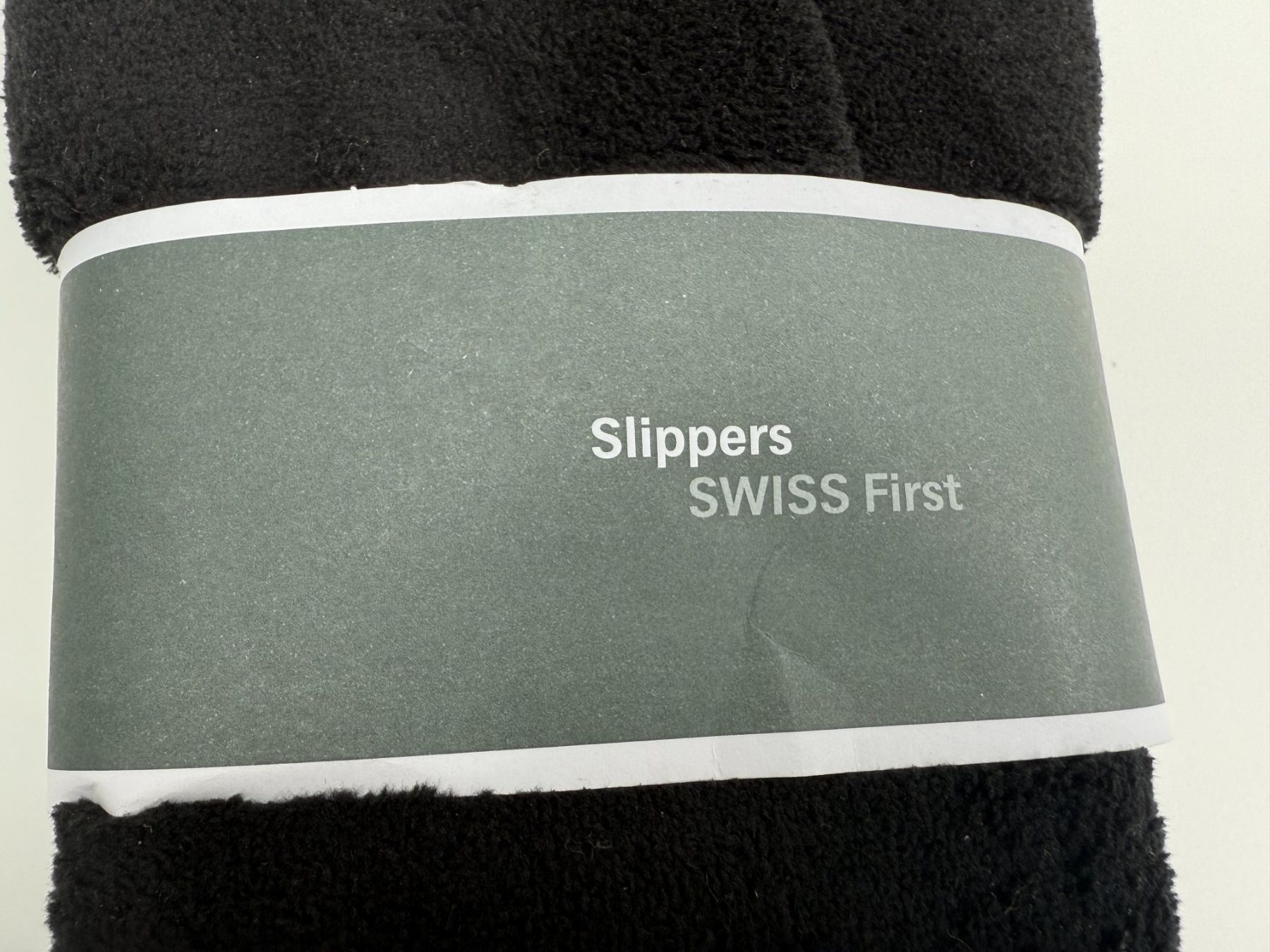Scarpe da uomo: Swiss Airline First Class Slippers, Grösse L, Fabrikneu – Nuovo e nell'imballaggio originale da Unterengstringen venduto da Tnovus 1