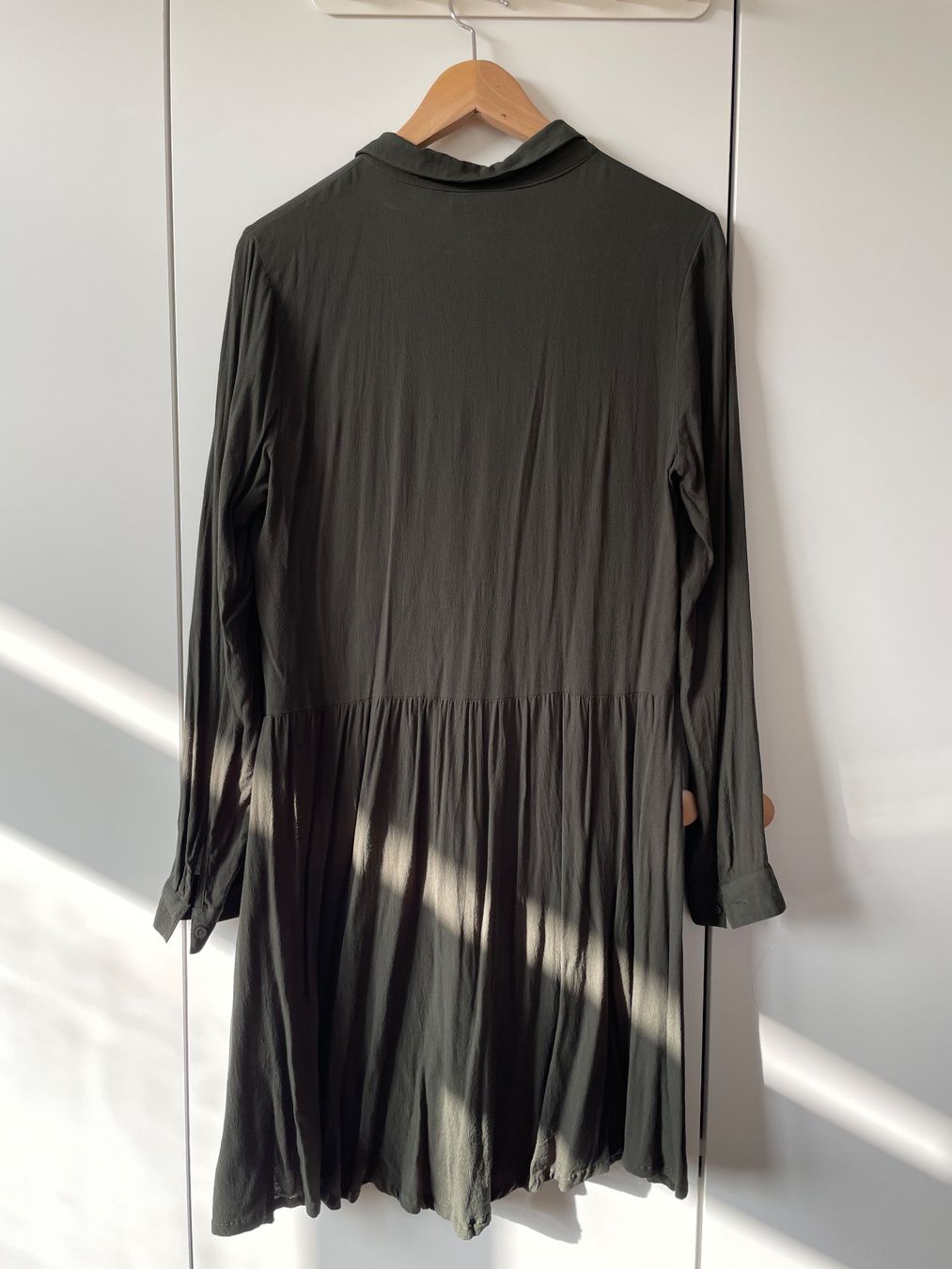 Kleider: Minimum Hemdblusenkleid "Bindie", Gr 38, Viskose – Gebraucht aus Neukirch an der Thur von bee88 1