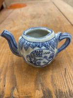 Théière miniature chinoise vintage en porcelaine 🍶