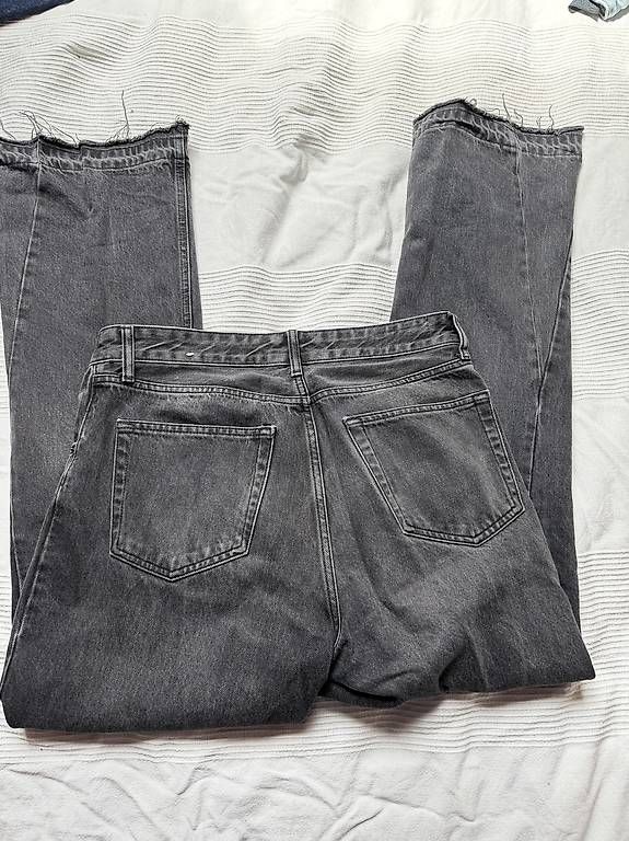 Jeans: Zara Flared Jeans – Usato da Geuensee venduto da mar_ld75 2