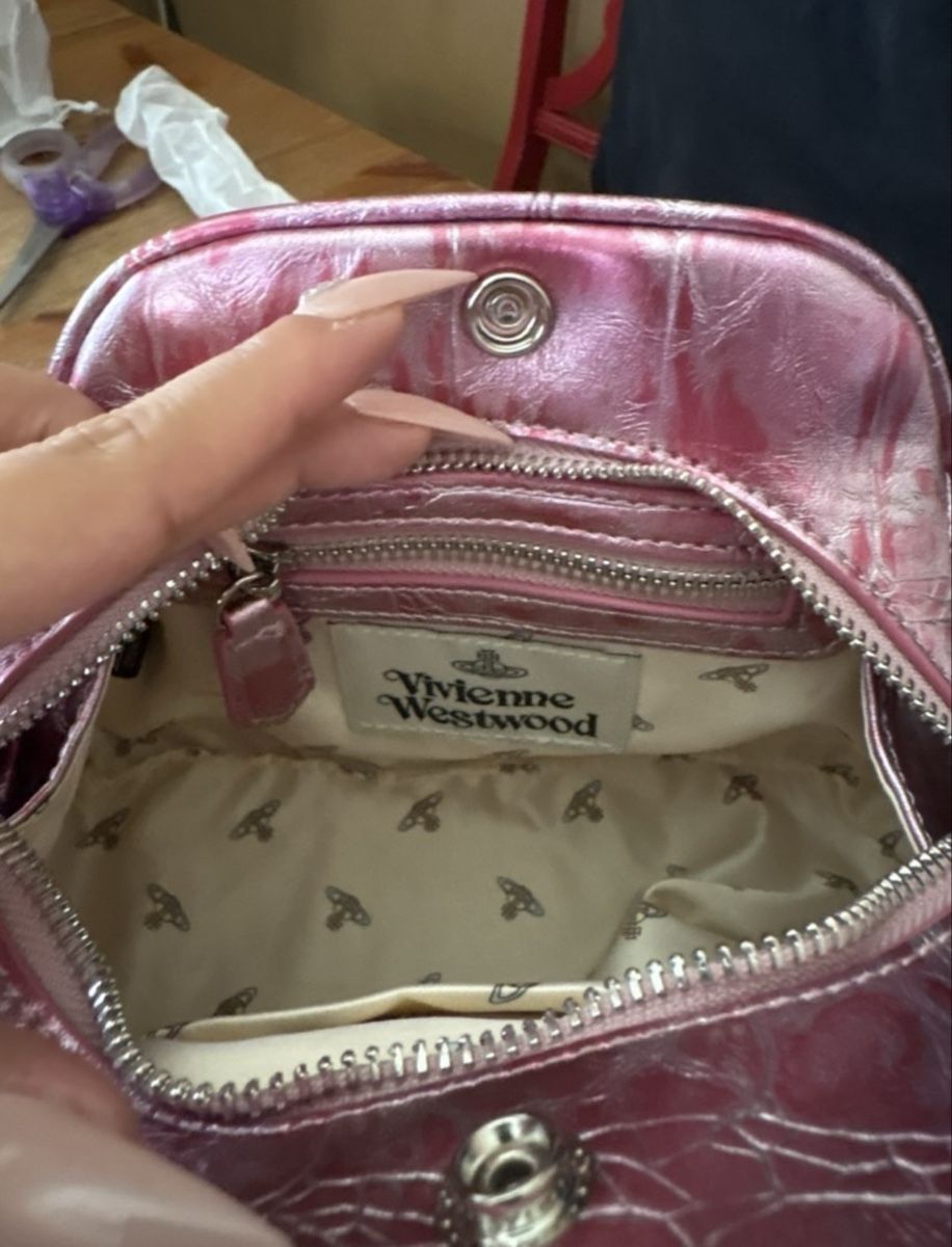 Vivienne Westwood Borse da donna: Sac Vivienne Westwood – Nuovo e nell'imballaggio originale da Neuchâtel venduto da xiao_bei 1
