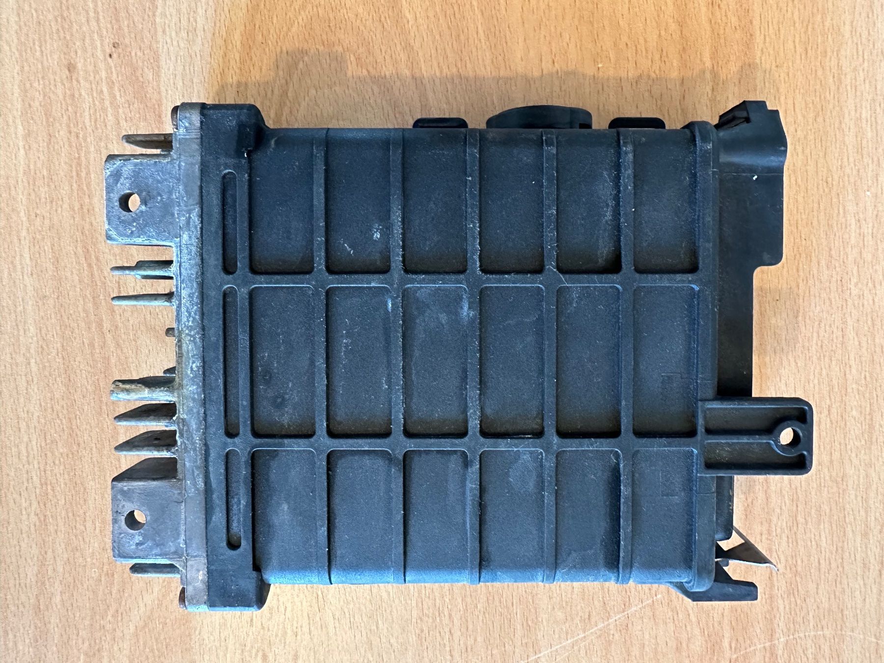 Bosch Alle Autoersatzteile: Bosch Steuergerät 0261200259 030906026B – Gebraucht aus St.Gallen von maierm01 2