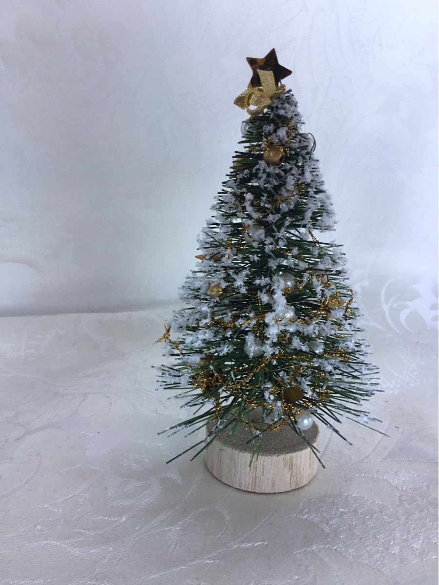 Alle Dekorationen: Kleiner Weihnachtsbaum – Gebraucht aus St. Gallen von chamilla