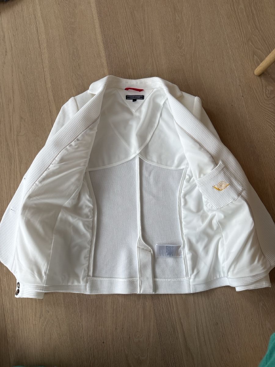 Tommy Hilfiger Giacche: Weisser Tommy Hilfiger Blazer, Gr. 36 – Usato da Schönenberg ZH venduto da CorsoBaccarini 2