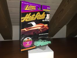 Bumongous 1/64 Real Street Rods - Johnny Lightning