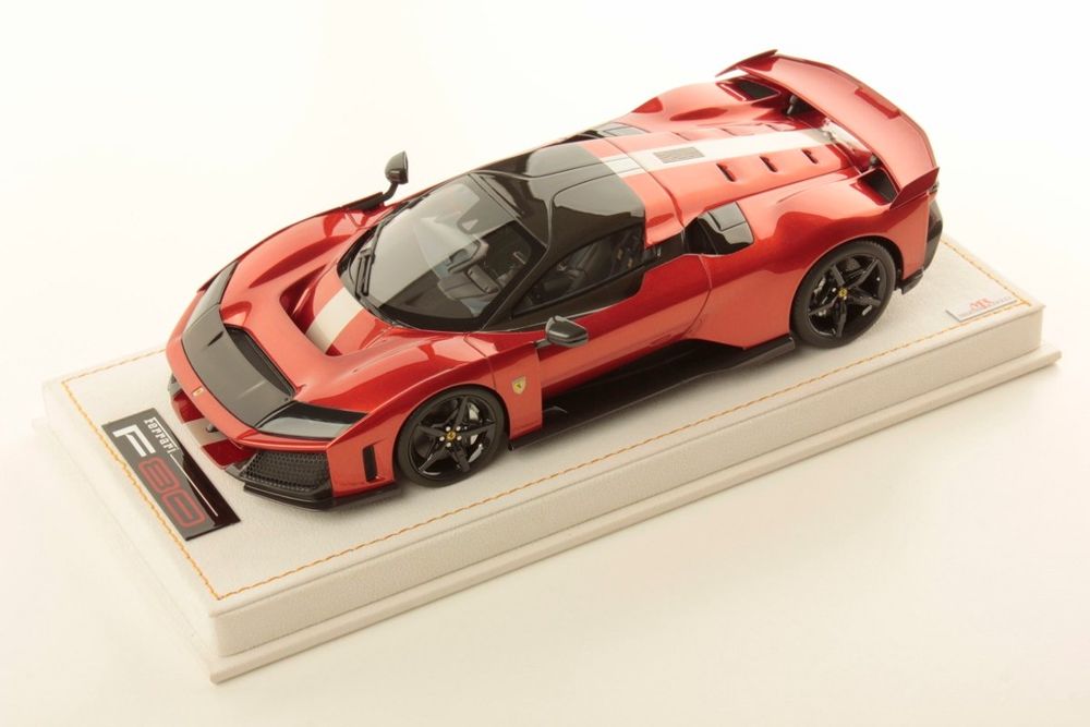 FERRARI - F80 2024 WITH SHOWCASE cooper met. 1/18 NEU ltd. (Neu und ...