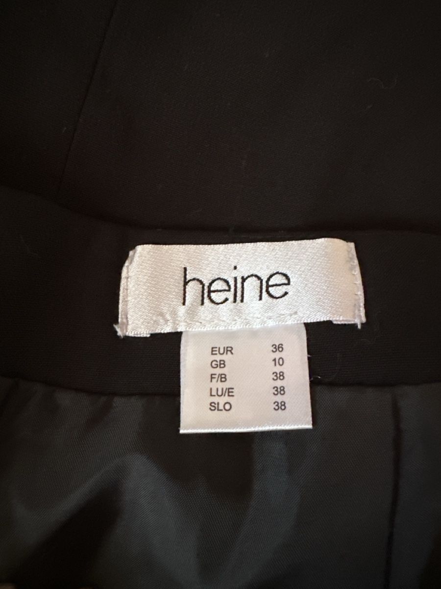 Heine Gonne: Schwarzer Heine Rock Grösse 36 – Usato da Buchs AG venduto da tifena 2