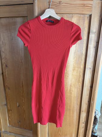 Kleid rot FB Sister Grösse XS neuwertig