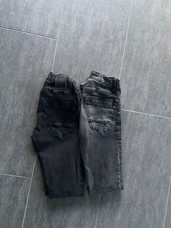 2 Jeans Blue Ridge 158 grau blau und schwarz
