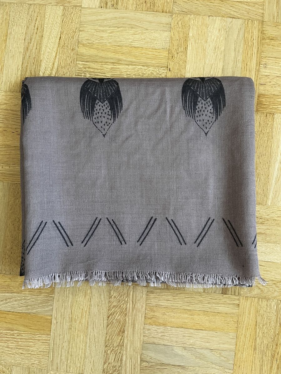 Becksöndergaard Foulard & Sciarpe: Beck Sönder Gaard Tuch Eulen Muster Seide Wolle – Usato da Zürich venduto da Kleanthy 1