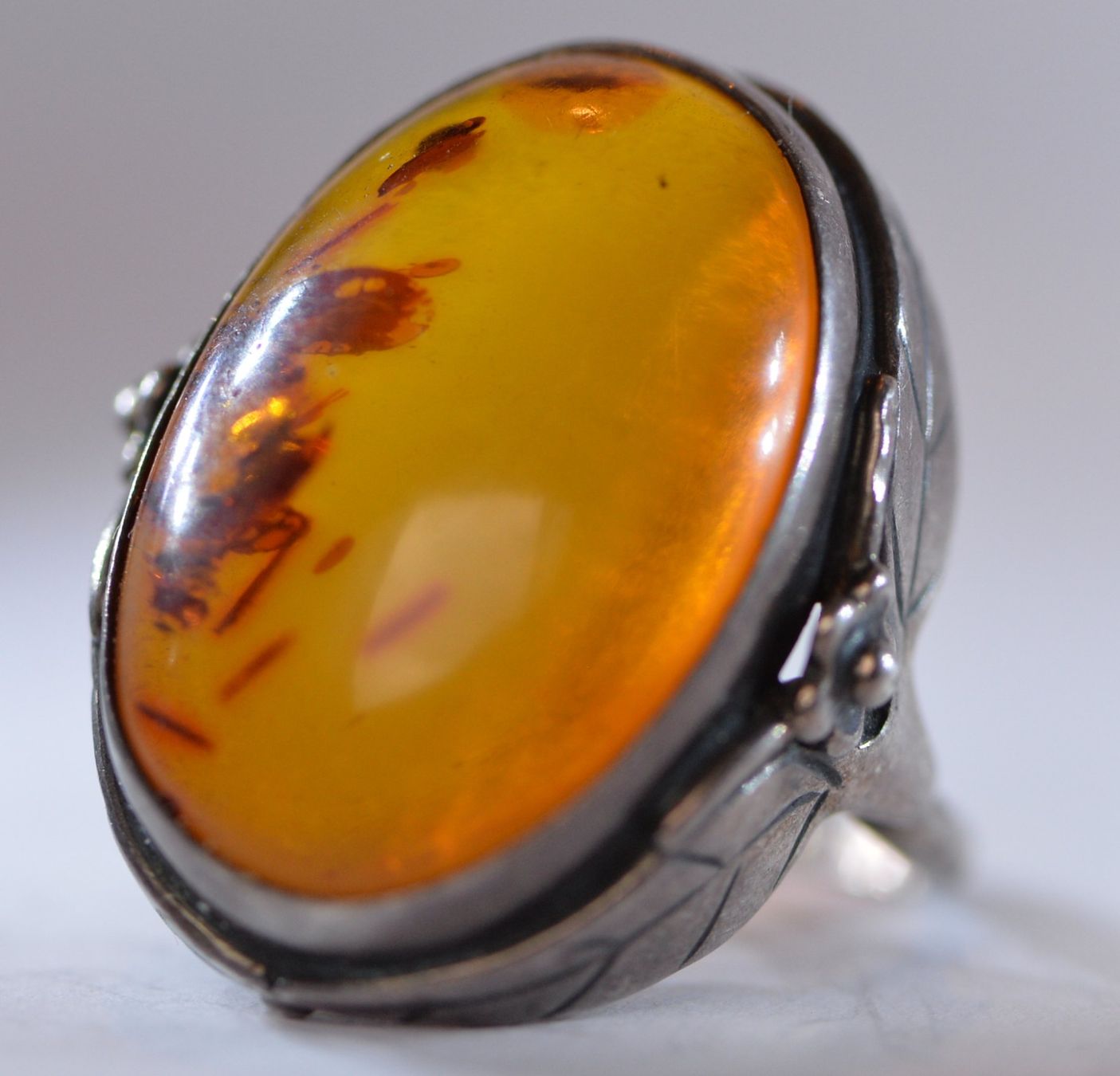 Anelli: Ancienne bague – Usato da Neuchâtel venduto da Neuchatel 4
