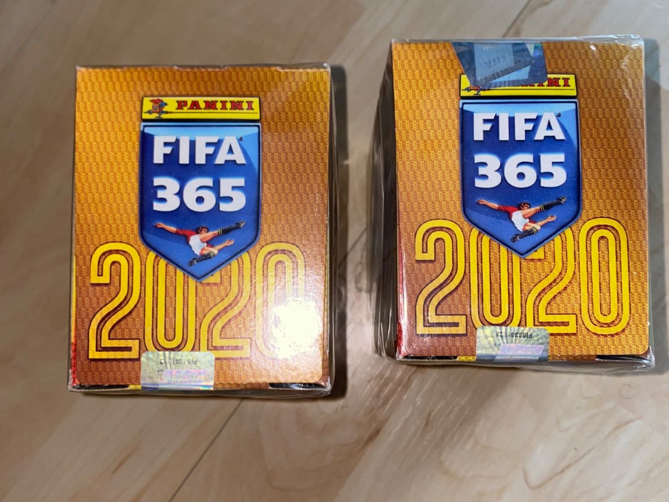 Panini Carte collezionabili: Panini 365, 2020 2x Boxen / Displays – Nuovo e nell'imballaggio originale da Unterlunkhofen venduto da PaniNicola 1