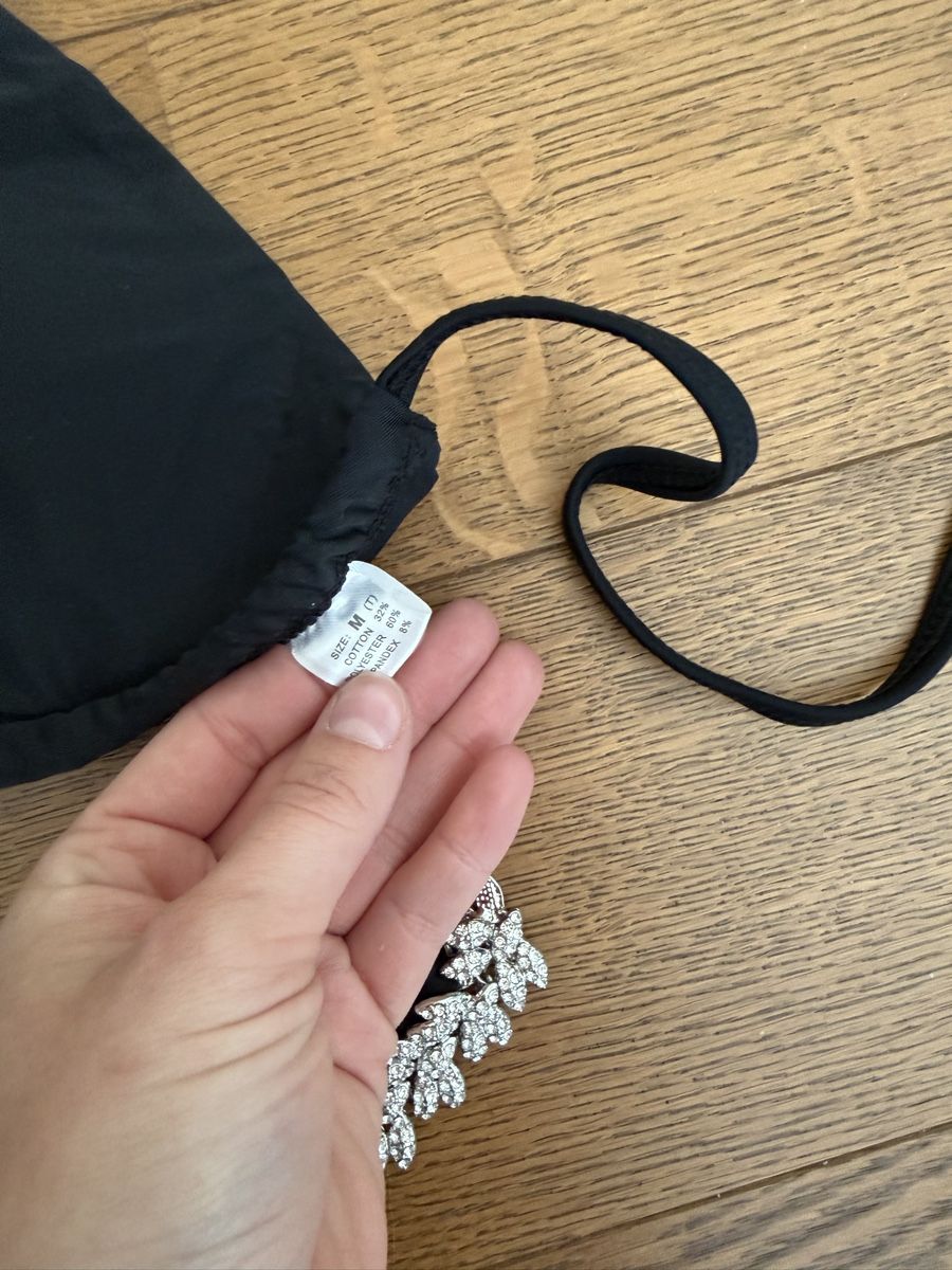 Costumi da bagno & Bikini: Schwarzer Bikini mit Schmuck, Grösse M Neu – Nuovo (secondo la descrizione) da Bassersdorf venduto da Sandy456 3