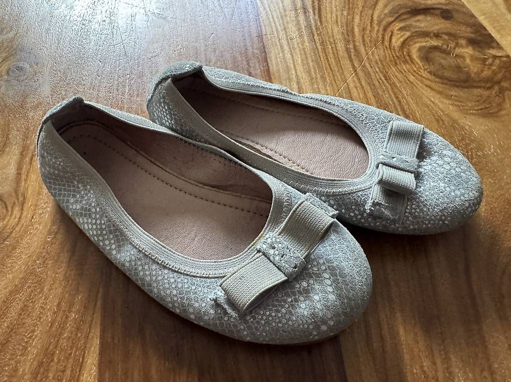 Schuhe für Mädchen: UNISA Ballerina Gr. 29 Silber  – Gebraucht aus Münsingen von Minimalisten 1