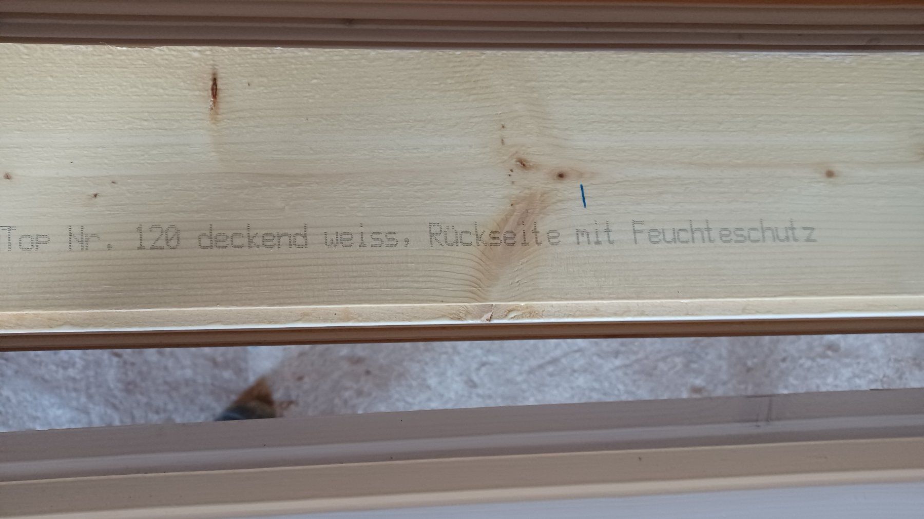 Articoli in legno: Holztäfer  deckend weiss, Rückseite mit Feuchteschutz – Nuovo e nell'imballaggio originale da Immensee venduto da bubi19