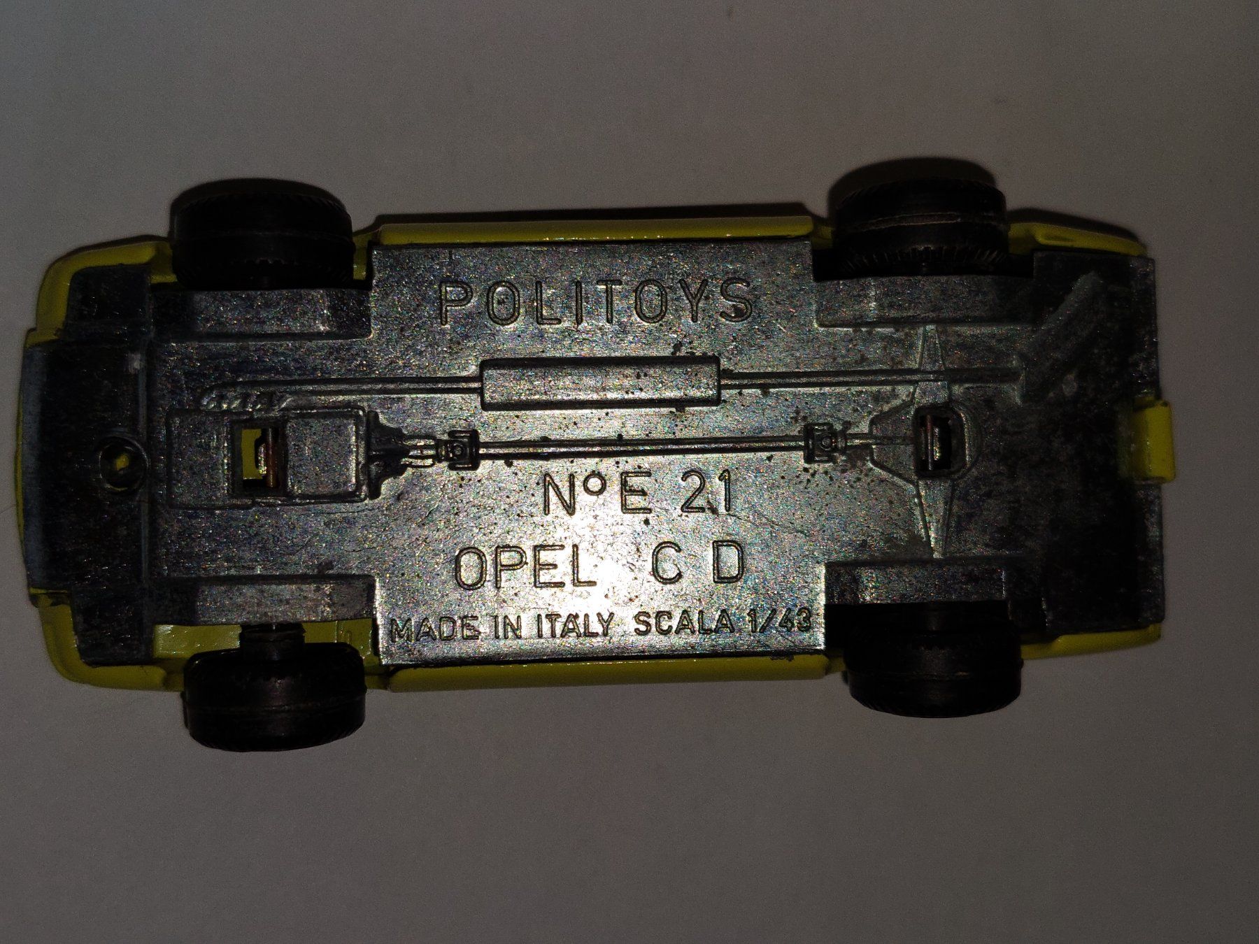 Opel Modellautos: Opel CD 1:43 Politoys Nr. E 21 – Gebraucht aus Diegten von isetta590 6
