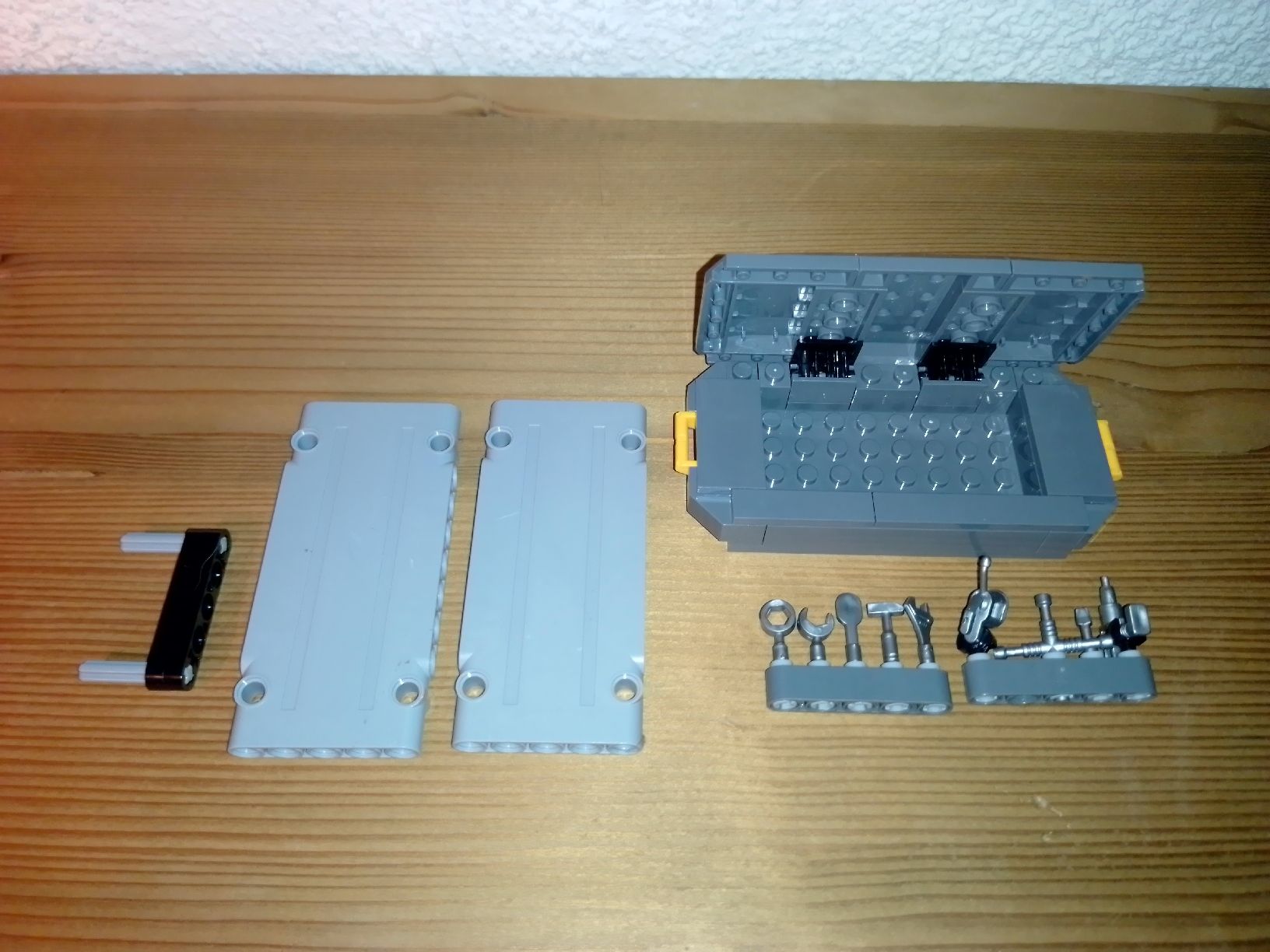 Giocattoli: Land Rover Defender  2573 Teile – Usato da Nussbaumen AG venduto da francisnobs 4