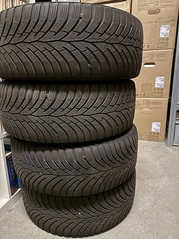 Pneumatici & Ruote complete: Pneus hiver + Jantes 17" BMW E81 E82 E87 E88 CD993 – Usato da Prilly venduto da Bunnymen