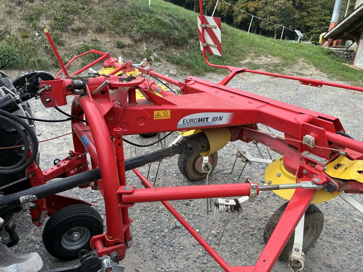Tutte le macchine: Pöttinger Kreiselheuer – Usato da Schangnau venduto da UeliK0102 3