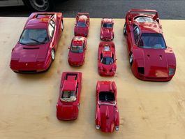 Ferrari Modellautosammlung rot 8 Stück