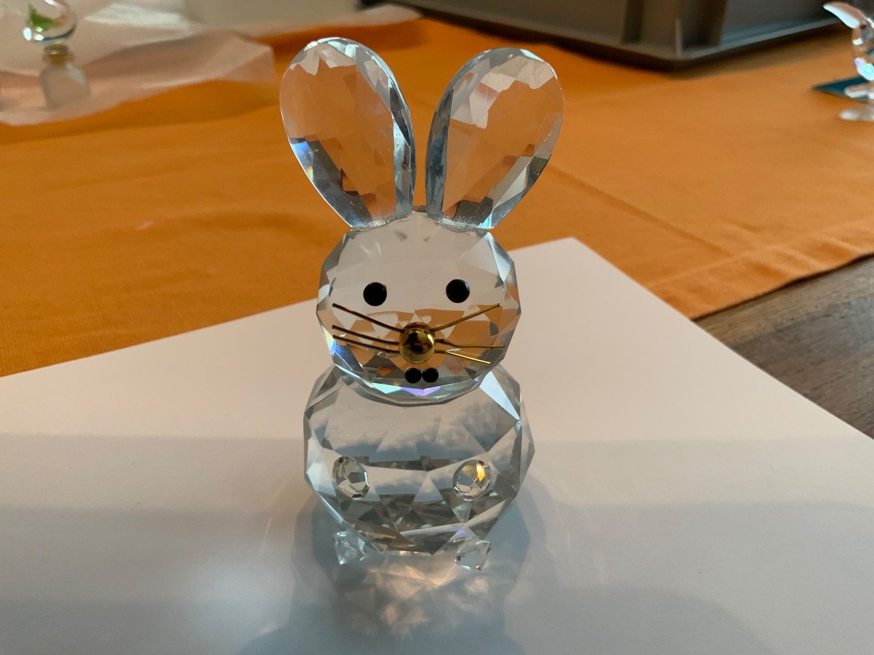 Swarovski Statuette: Süsser Kristallhase, von Swarowski – Usato da Schübelbach venduto da Hecht11.