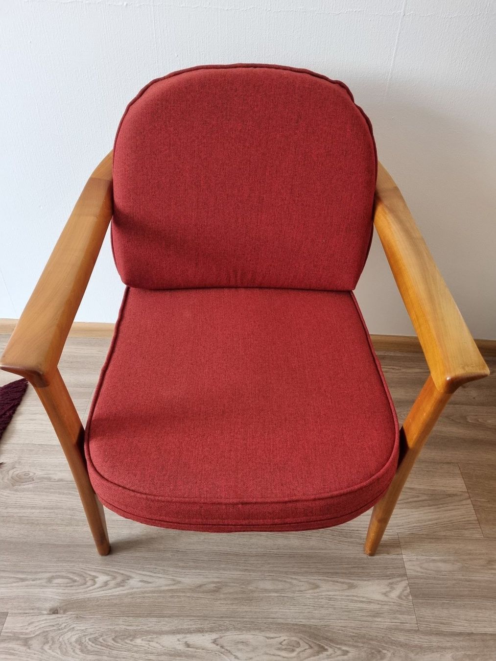 Knoll Poltrone: Knoll Sessel – Usato da Basel venduto da Efe72