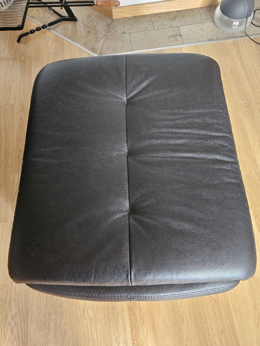 Sedie a sdraio: Echt Lederlounge mit Sessel, Sofa, Hocker – Usato da Hagendorn venduto da sar_sg52