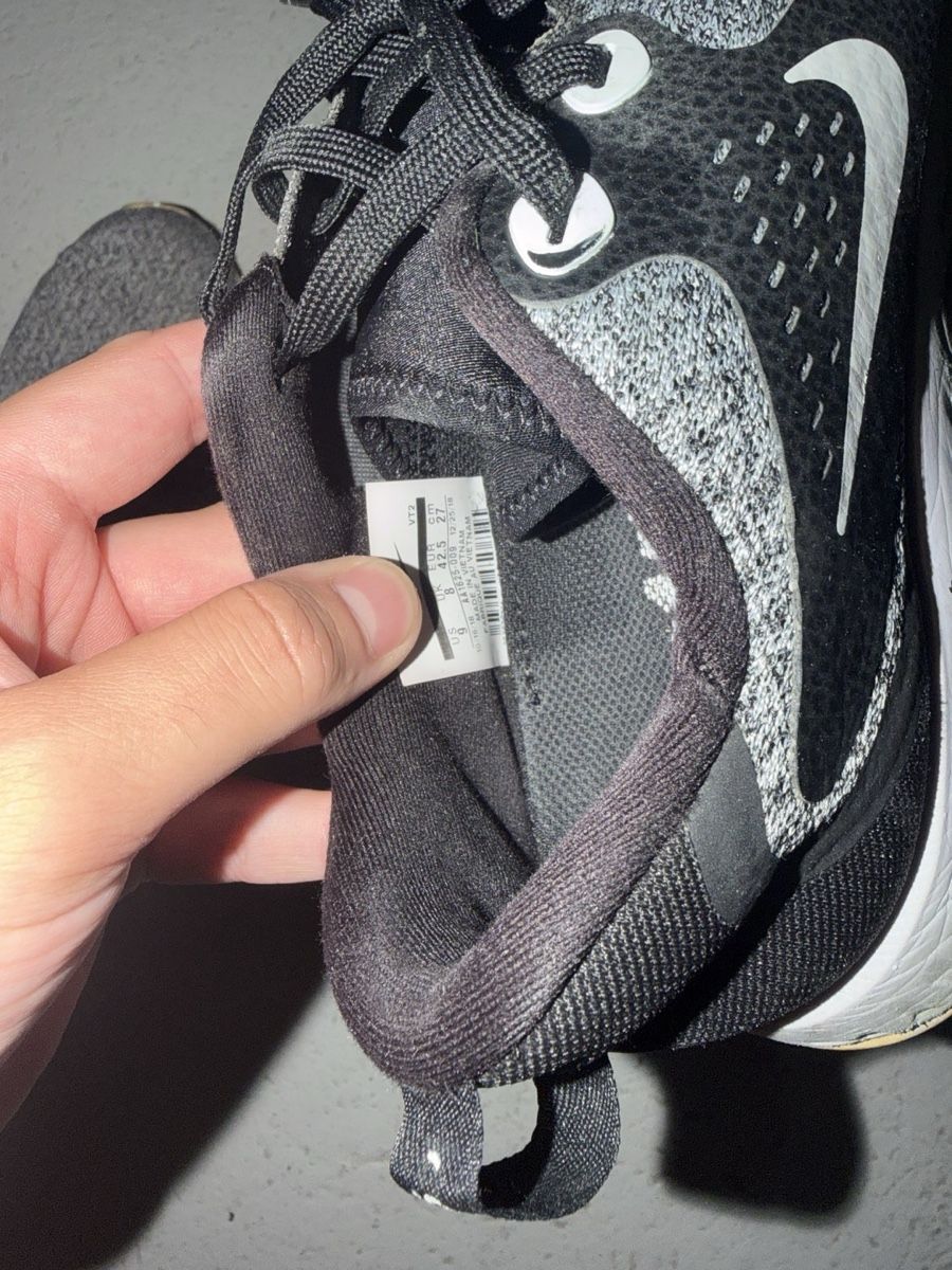 Nike Chaussures hommes: Nike schuhe grösse 42.5 – Défectueux à Rorschach par med_cg8c 4