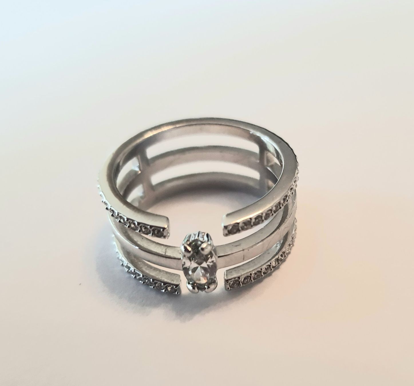 Swarovski Ringe: Swarovski Spiral Gray Ring Silber Pavé NEU – Neu (gemäss Beschreibung) aus Zollikerberg von Sell-Buy-it 1