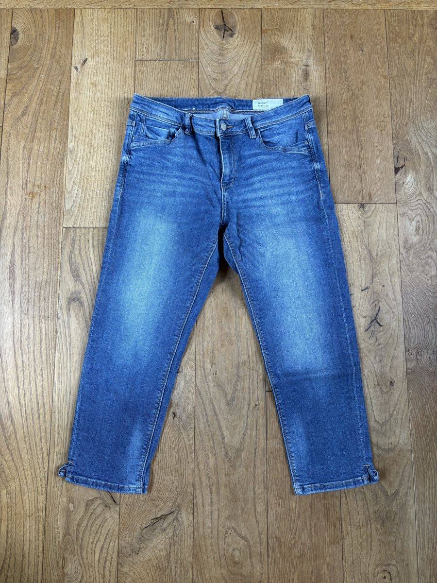 Esprit Jeans: Esprit Jeans Skinny W30 L22 – Usato da Frauenfeld venduto da lin_77m9
