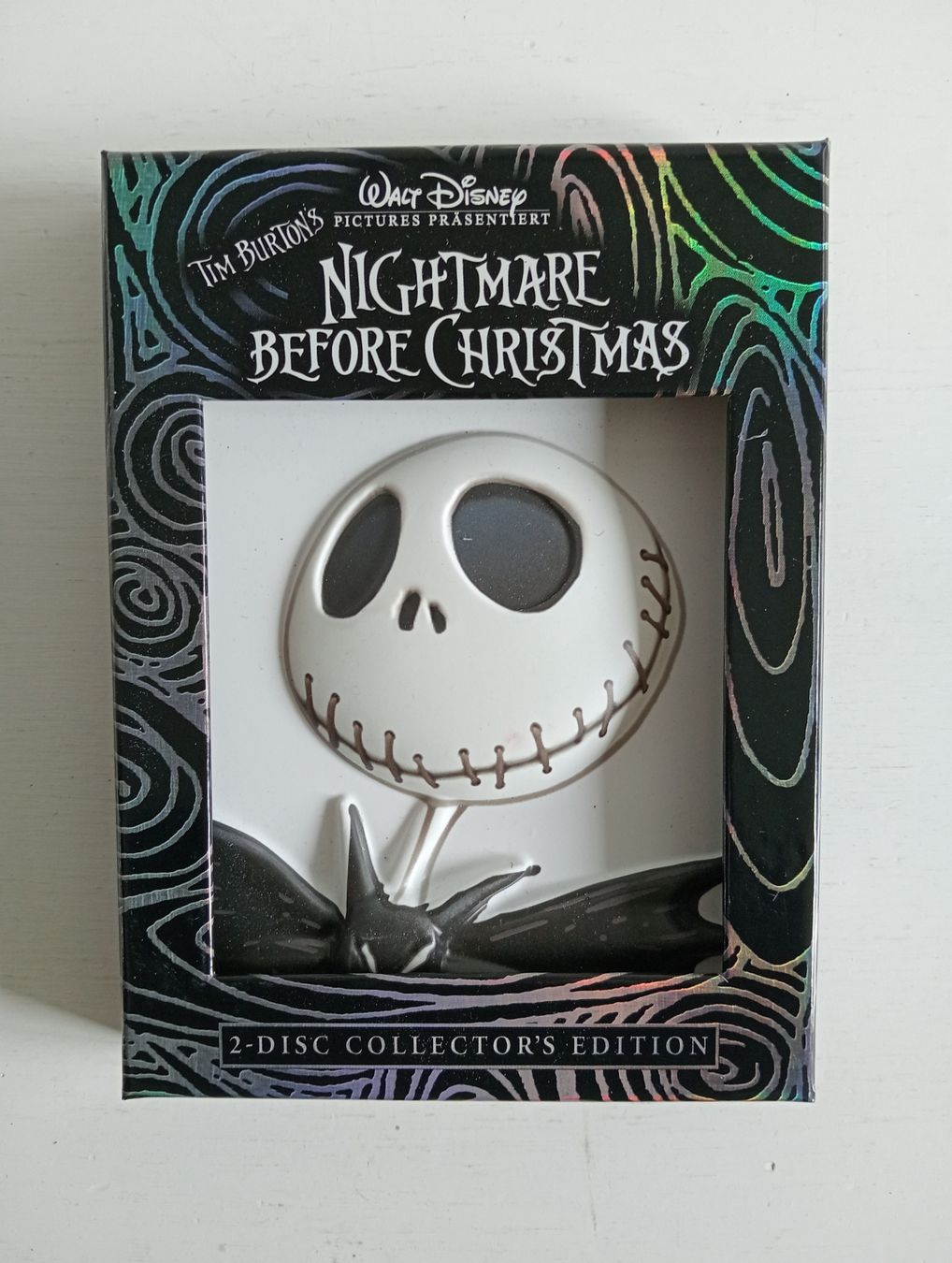 Tutti i DVDs: Nightmare Before Christmas 2-Disc Collector's Edition DVD! – Usato da Allschwil venduto da Evgeniia78