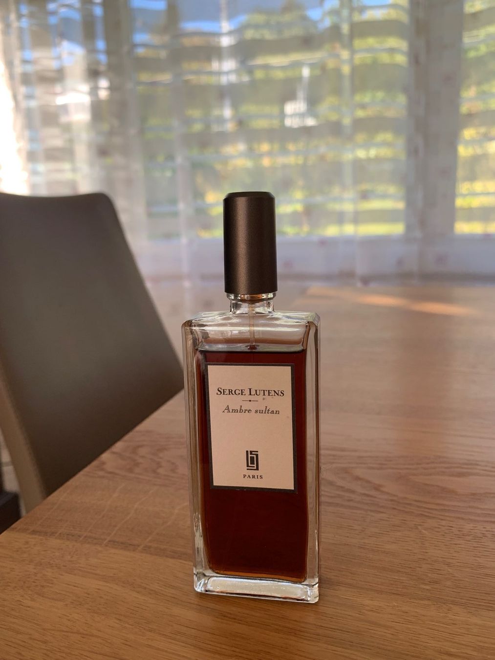 Serge Lutens Profumi & Eau de Toilette: Serge Lutens Ambre Sultan – Usato da Oberrieden venduto da Bfenster