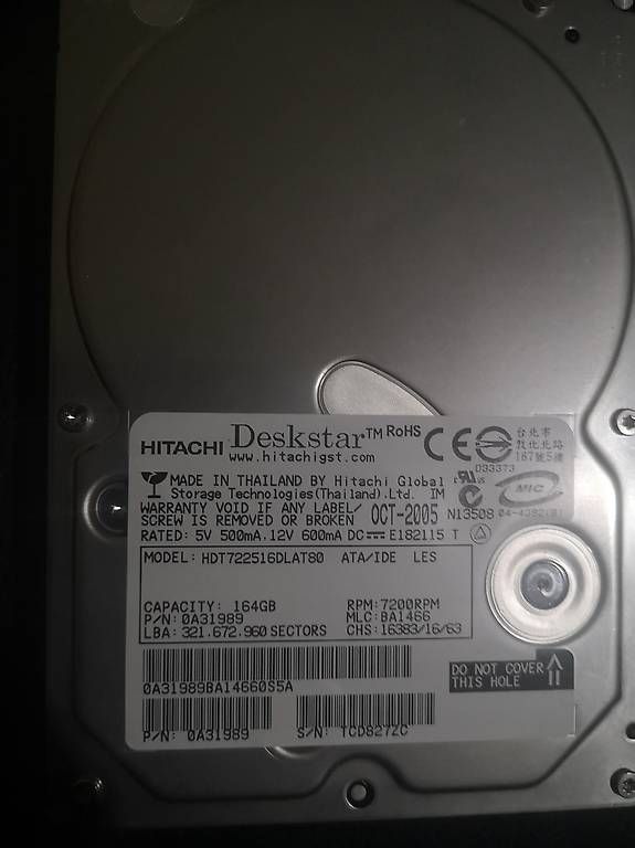 Dischi rigidi: Disque dur Hitach IDE 160GB  – Usato da Lausanne venduto da Gls_j