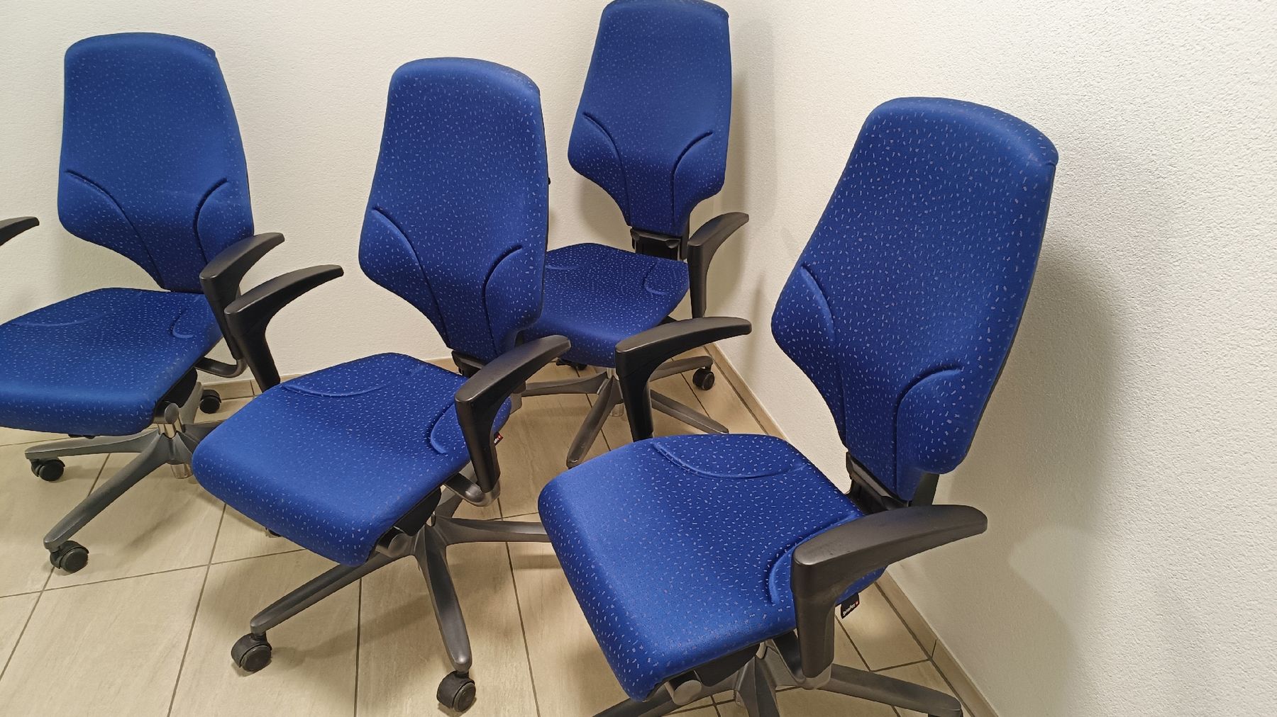 Giroflex Sedie: Bürostühle Giroflex 64 – Usato da Schmitten FR venduto da oftringen 1