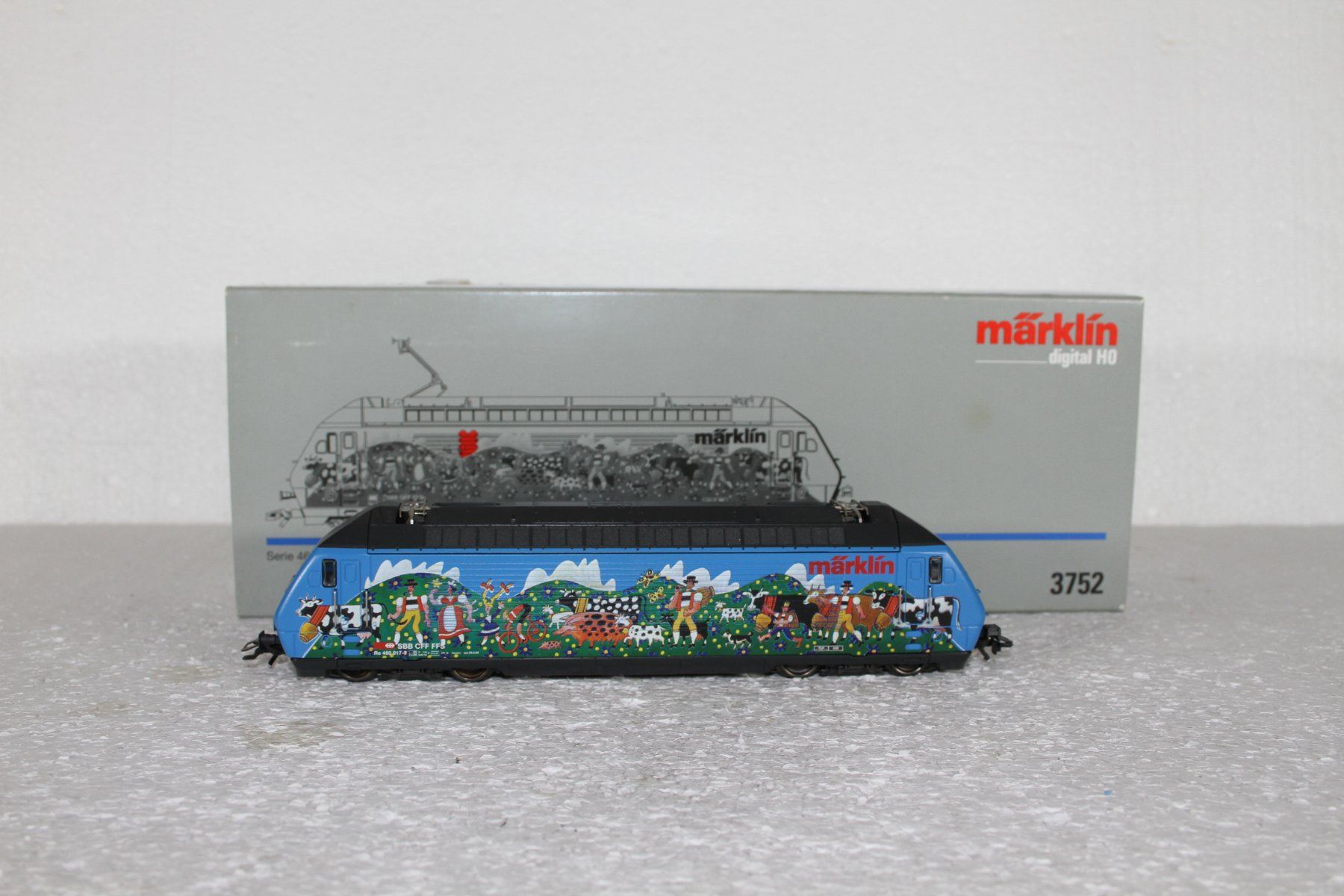 Märklin Modelleisenbahnen: Märklin 3752 SBB Re 460 Alpabzug – Gebraucht aus Triesen von cor_62ts 2