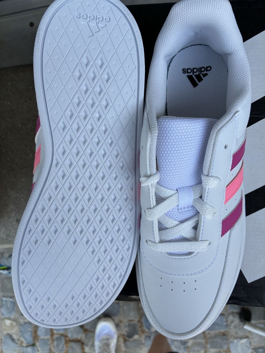 Adidas Damenschuhe: Adidas Breaknet Sneaker, Grösse 39,1/3neu – Neu und originalverpackt aus Zürich von Msirco 1
