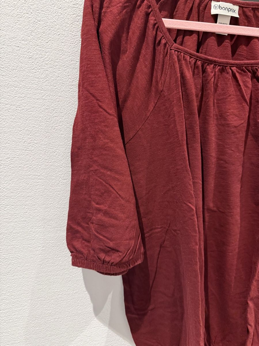 T-shirt: Shirt Grösse 48/50.  Bonprix.  – Nuovo (secondo la descrizione) da Pfeffikon LU venduto da pepino17 5