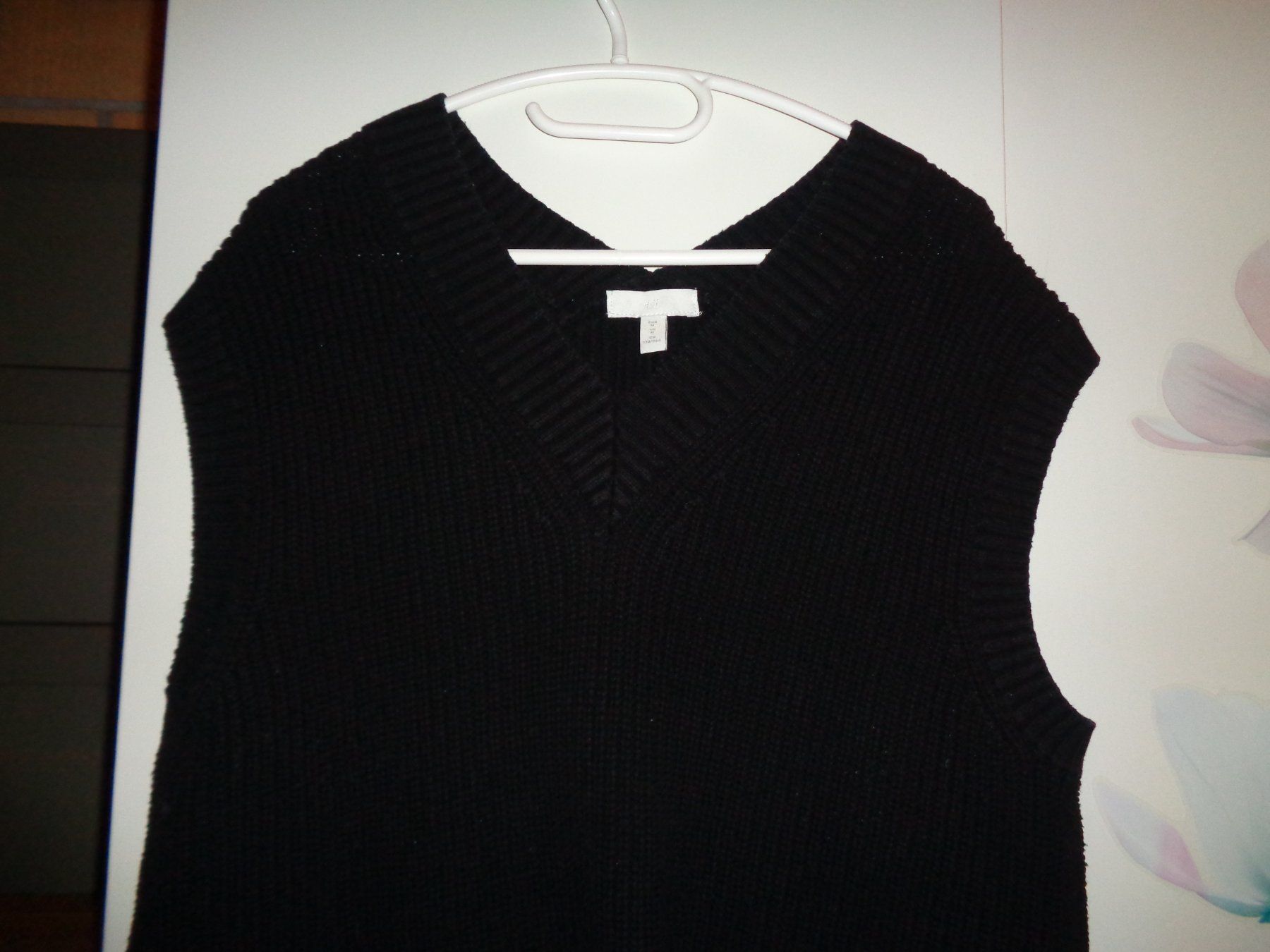 H&M Gilets & Westen: *** Strickweste *** / von H&M – Gebraucht aus Othmarsingen von Leuchtturmlady 1