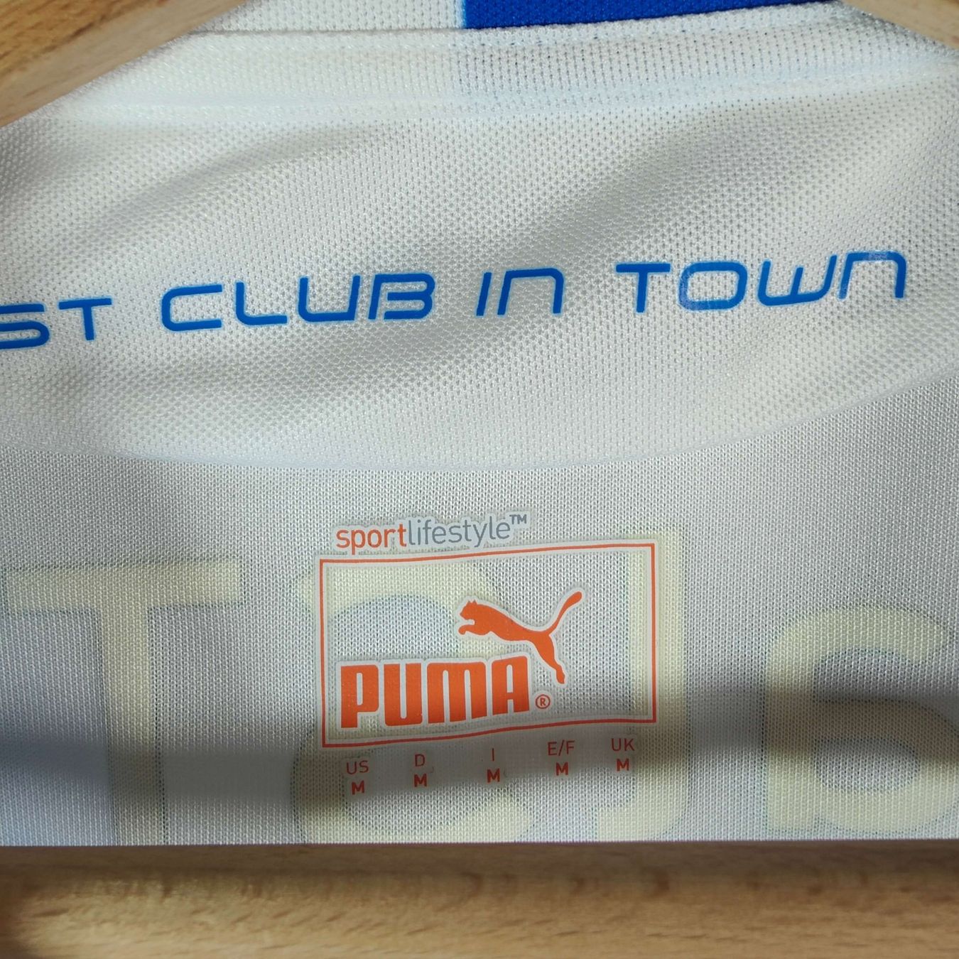 Puma Canottiere & Pantaloni: Original 2013-14 Grasshopper Home Trikot – Nuovo (secondo la descrizione) da Martigny venduto da eternalpitch 2