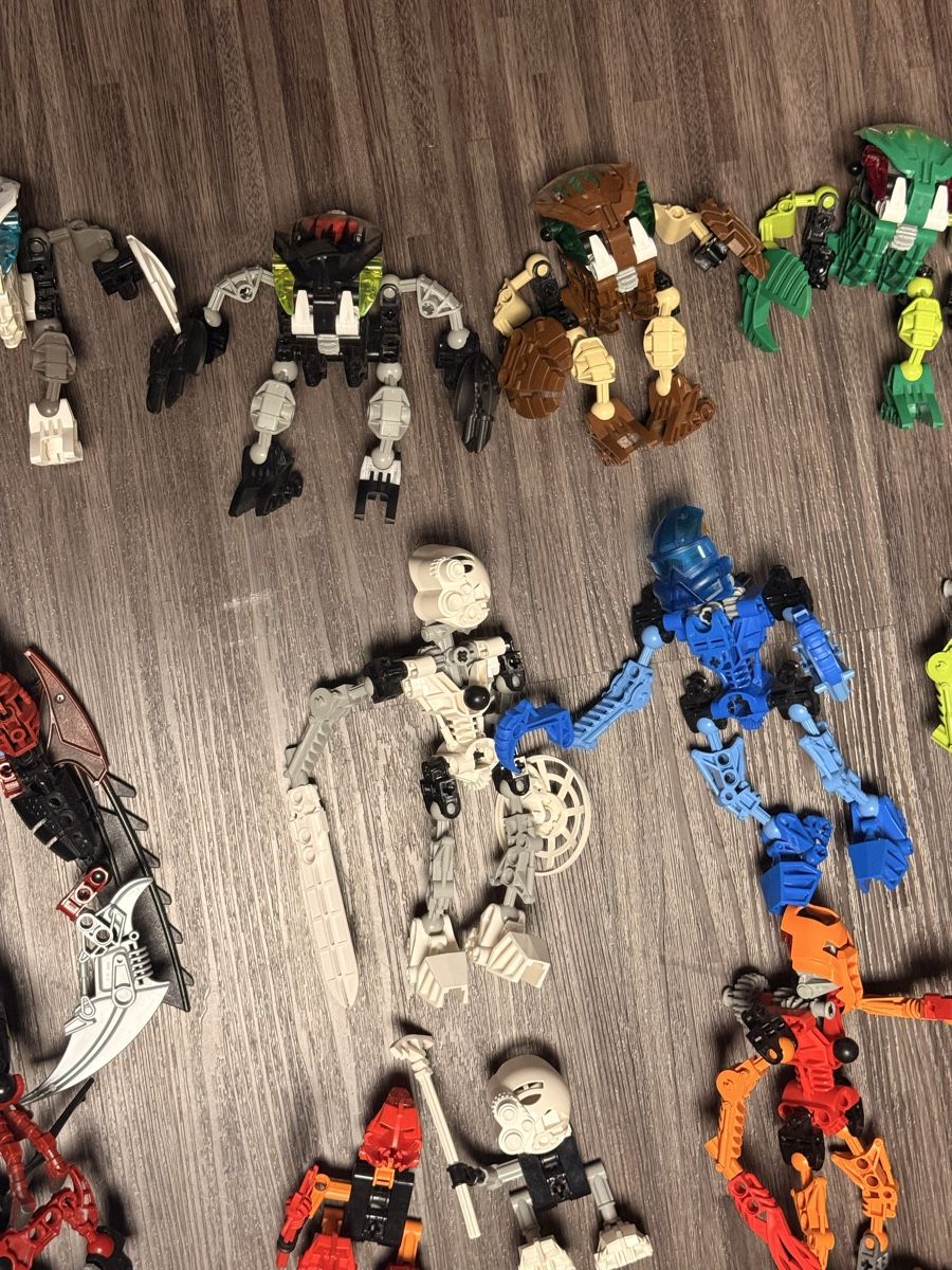 Lego Spielzeuge: Lego Bionicle Sammlung (+Lego Chima) – Gebraucht aus Kirchberg SG von hee_8trd 2