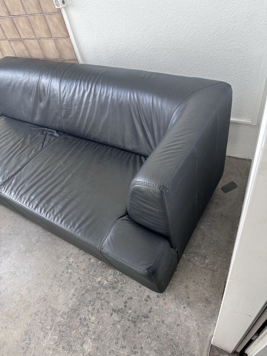 Sofas: Sofa Leder Gratis! – Gebraucht aus Zürich von frederik.official 1