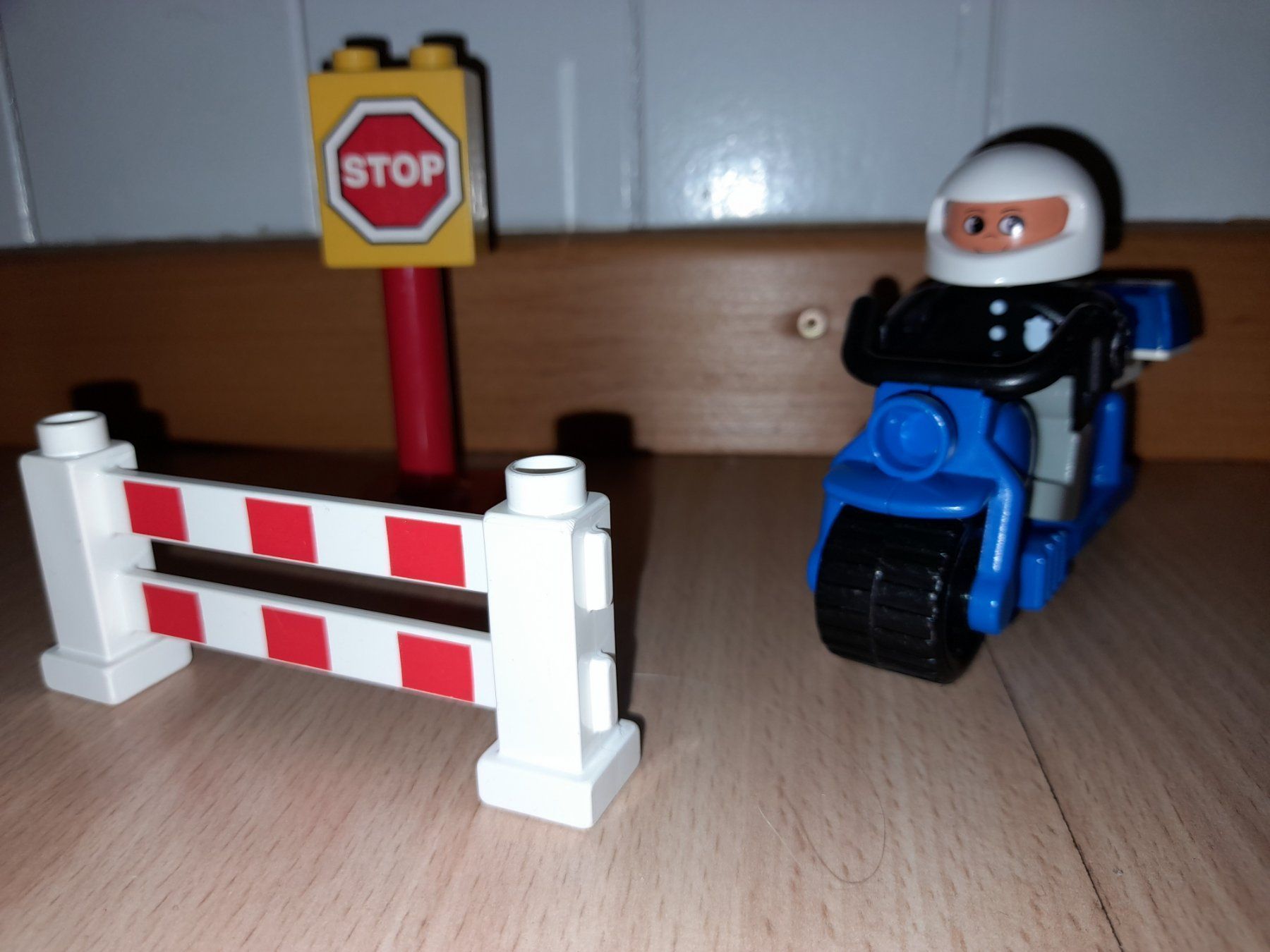 Lego Giocattoli: Duplo Polizeimotorrad 2673 Klassiker – Usato da Wittenbach venduto da Gugielmo 1