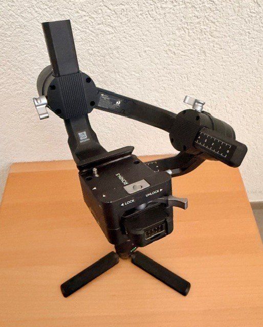 DJI Treppiedi & Teste: DJI Ronin S Standard Kit – Usato da Trimbach venduto da Qom 5