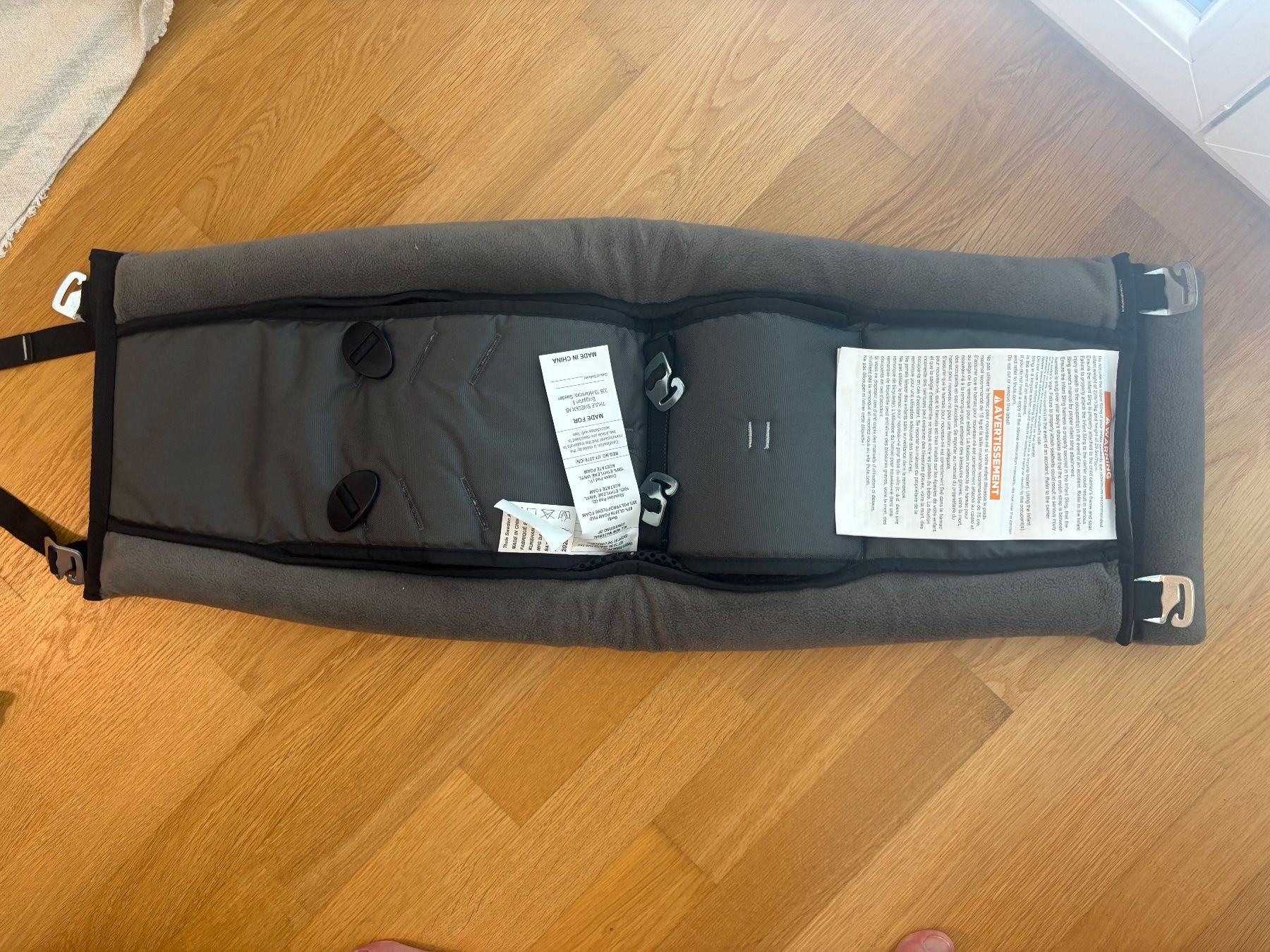 Thule Anhänger: THULE Wagen Infant Sling – Gebraucht aus Baden von leaael02