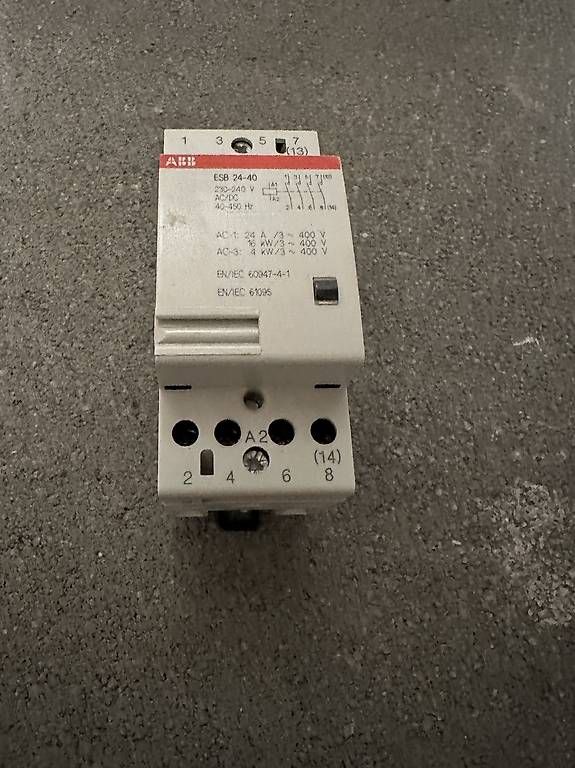 Interruttori: Contacteur ABB 20A – Usato da Renens venduto da lau_l6j6 1