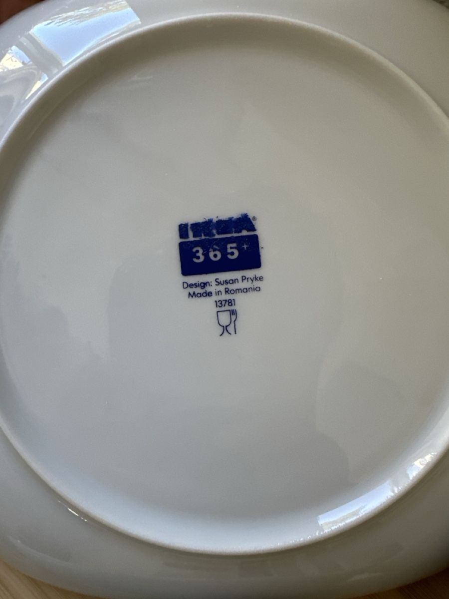 Ikea Piatti: 3 x IKEA 365+ White Square Plates - Great Condition - Spring – Usato da Zürich venduto da car_68nt 3