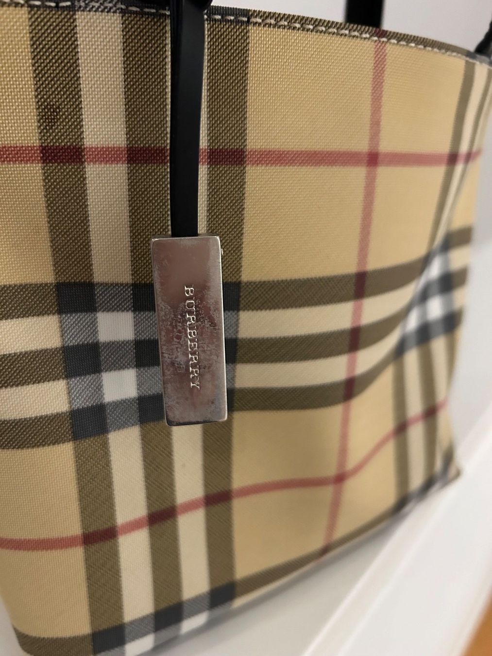 Burberry Borse da donna: Burberry Handtasche klein – Usato da Neftenbach venduto da cerbera01 2