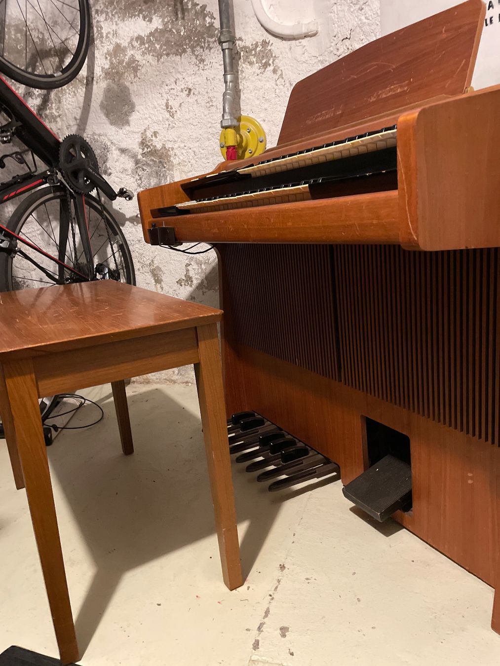 Wurlitzer Musikinstrumente: Elektrische Wurlitzer Orgel, ca.1970, mit eingebautem Leslie – Gebraucht aus Basel von Ellen_Bee 1
